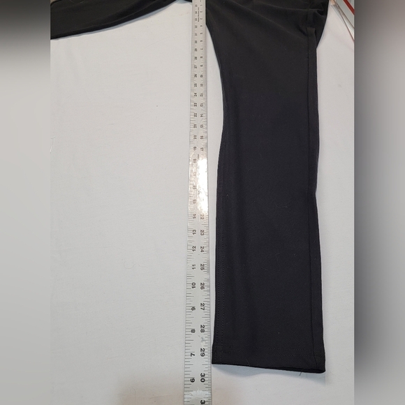 HUE Essential Denim Legging in Black size Large Pull On Soft Stretchy Fabric - Picture 3 of 11